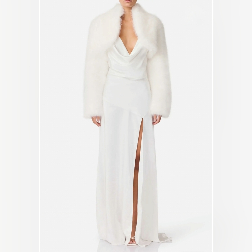 Lucyna Cropped Jacket in Ivory Elliatt